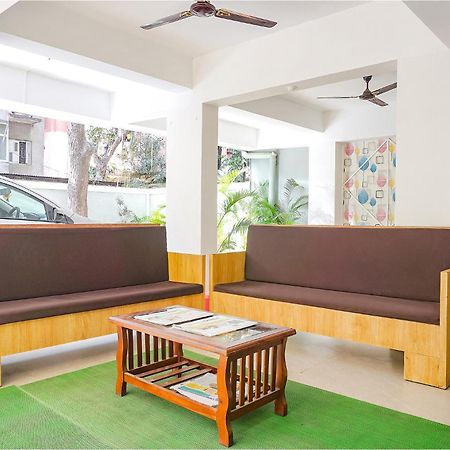 Fabhotel Saffron Inn I - Nr Darshan Museum Pune Exteriör bild