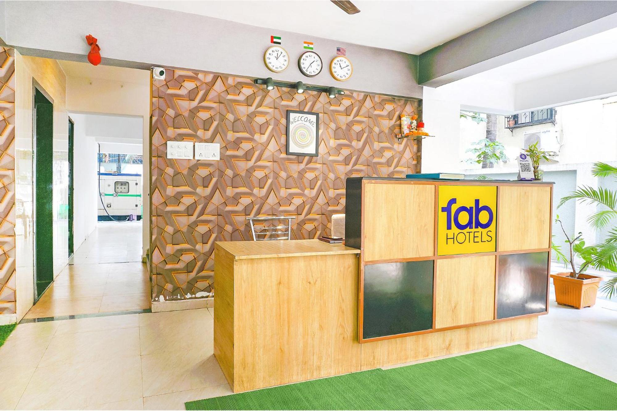 Fabhotel Saffron Inn I - Nr Darshan Museum Pune Exteriör bild
